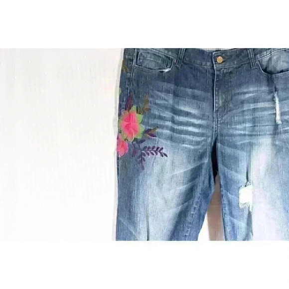 Standards and Practices Plus size 16 Embroidered distressed jeans. X-Boyfriend - Picture 3 of 11